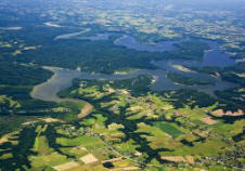Aerial view of Green River Lake